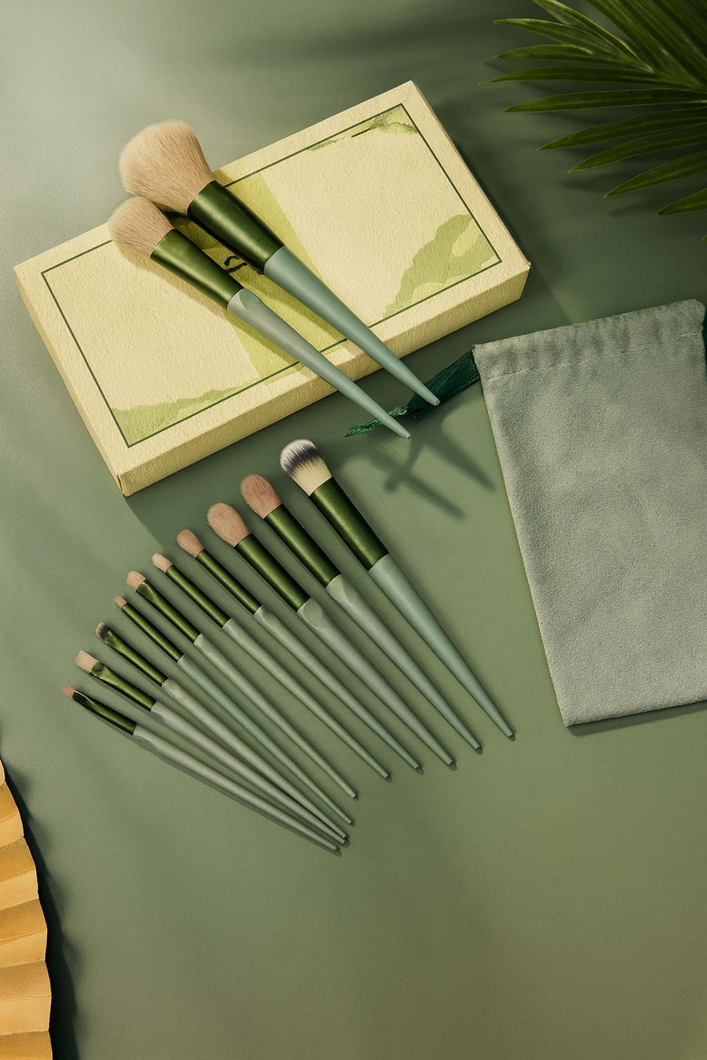 13Pcs Makeup Brush Set Make Up Concealer Brush Blush Powder Brush Eye Shadow Highlighter Foundation Brush Cosmetic Beauty Tools