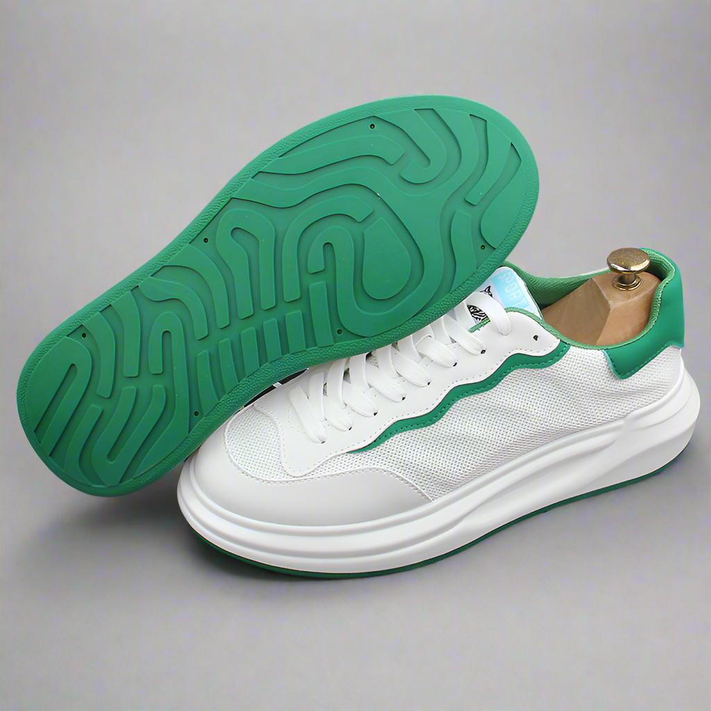 New Versatile Men's Rubber Small White sneakers